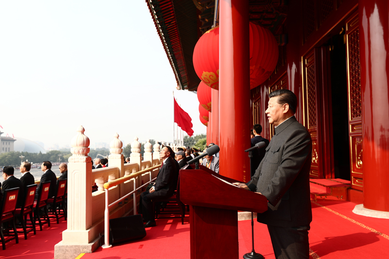 10月1日上午，慶祝中華人民共和國成立70周年大會在北京天安門廣場隆重舉行。中共中央總書記、國家主席、中央軍委主席習(xí)近平發(fā)表重要講話。